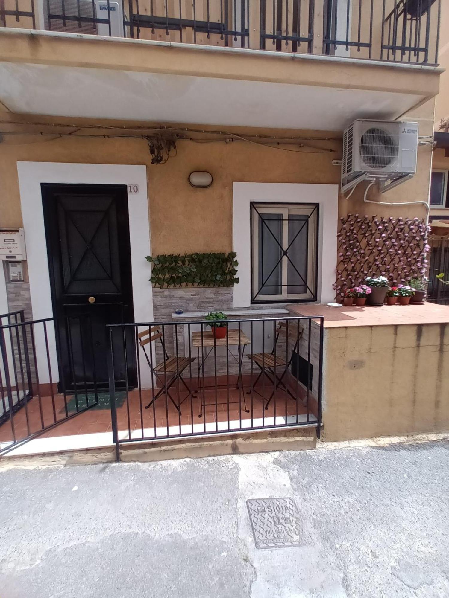 Le Case Del Cortile カターニア エクステリア 写真